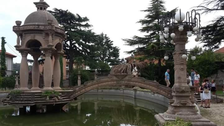 Casa Gialla Imperia Exterior photo